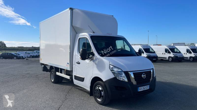 Nissan  van