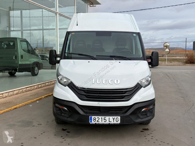 Furgoneta Iveco 35S16 V 16m3
