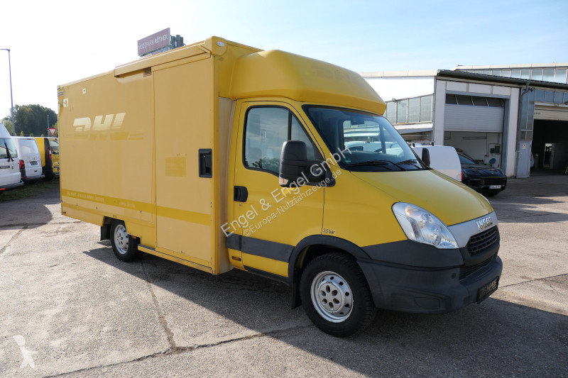 Užitkové vozidlo Iveco Daily 35 S11 C30C...