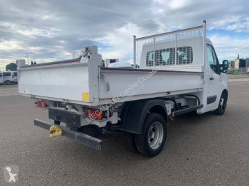 Renault standard tipper van