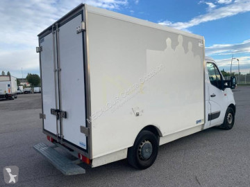 Renault Negative and positive trailer body refrigerated van
