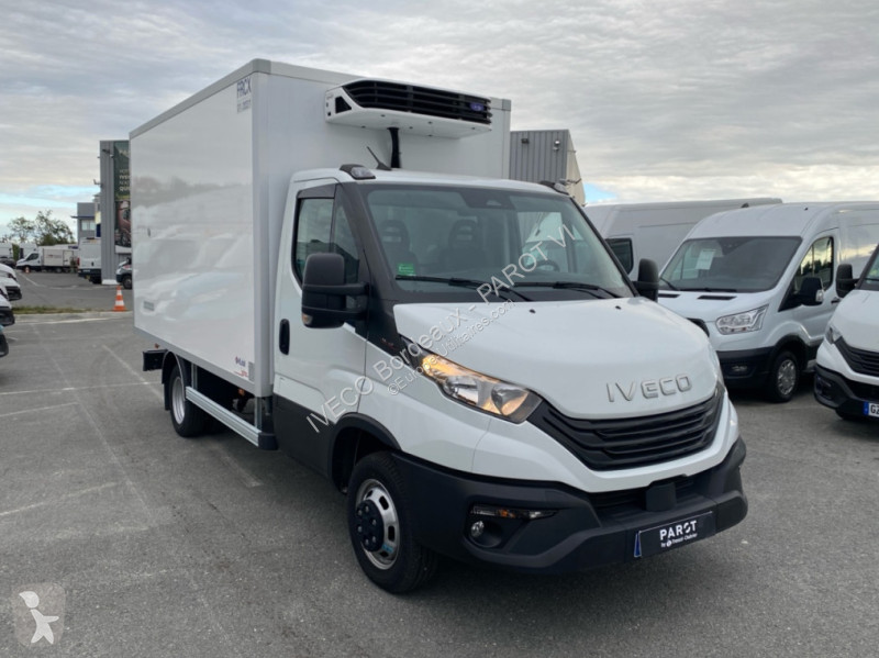 Bedrijfswagen Iveco 35C16H empattement 3750 3.0...