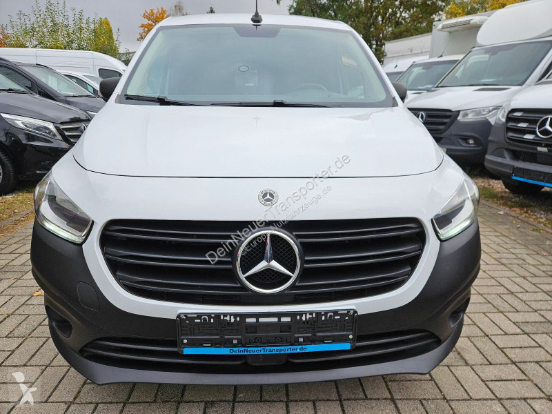 Mercedes 108 CDI...
