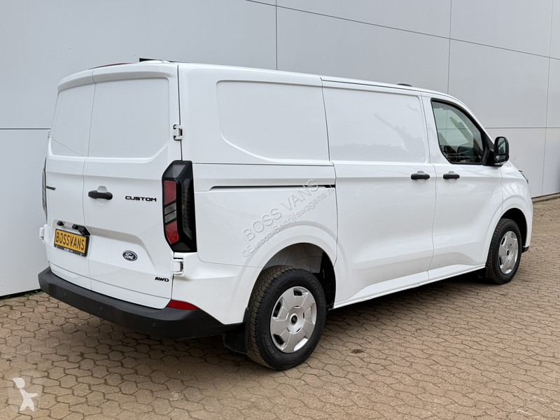 Furgoneta Ford 2.0 136PK L1 AWD LED Climate...