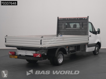 Mercedes flatbed van