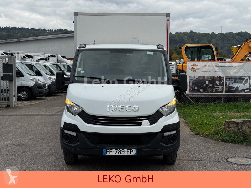 Iveco 35C14 van
