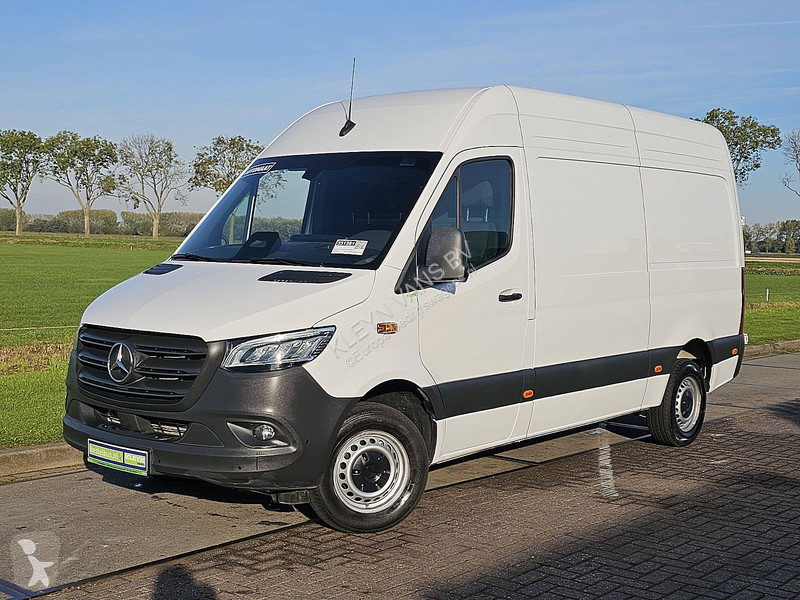 Furgoneta Mercedes 317 L2H2 | Automaat | LED |...