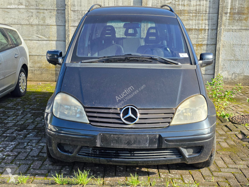Mercedes vaneo van