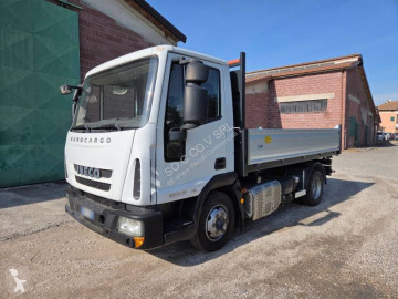 Iveco three-way side tipper van