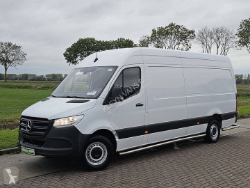 Mercedes cargo van
