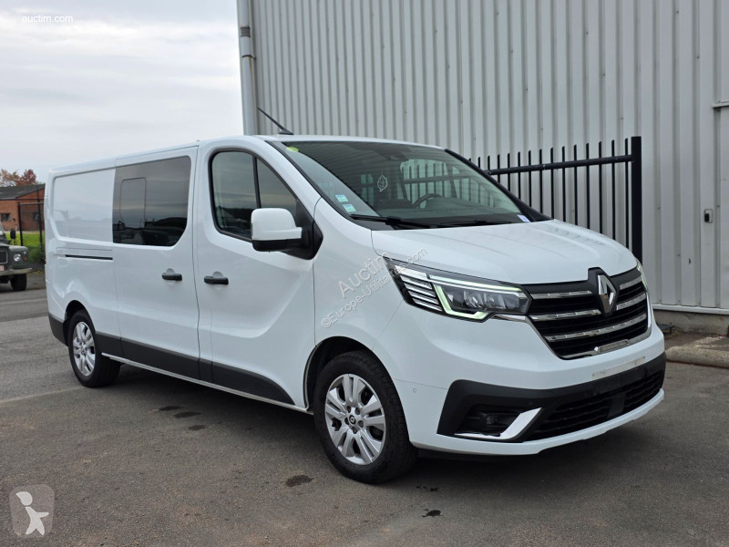 Renault trafic van