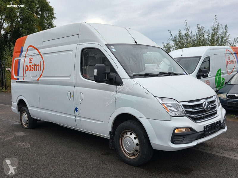 Maxus ev 80 van