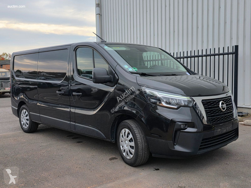 Nissan primastar van
