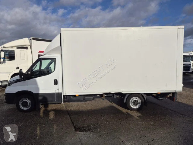 Iveco 35 S 14 A8 van