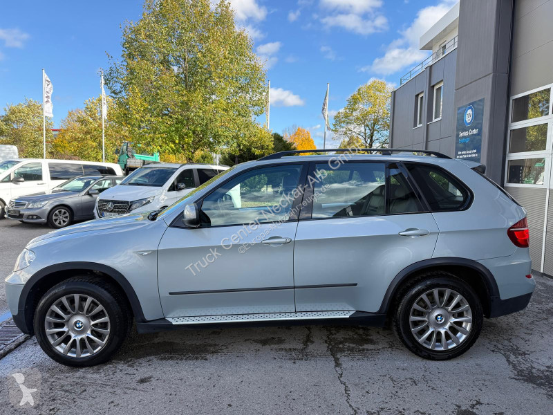 BMW X5 xDrive 30d Pano AHK Navi Leder 19+20...