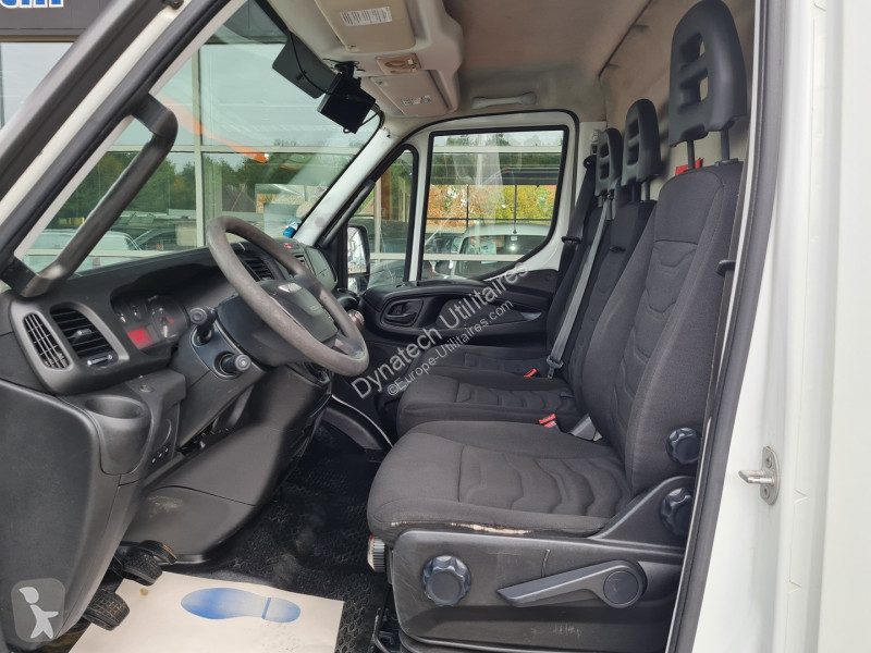 Iveco DAILY 35C FG 35C13V11 van