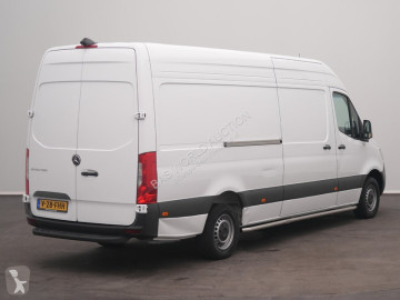 Mercedes other van