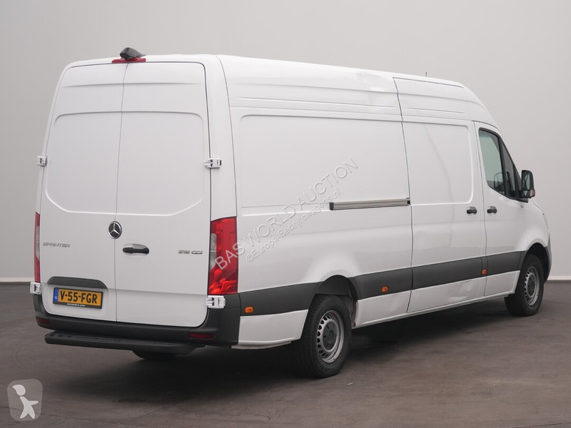 Mercedes 315 CDI van