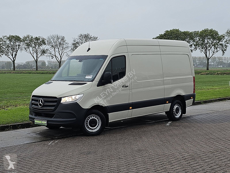 Mercedes 311 L2H2 Mbux Achterwielaandrijving...