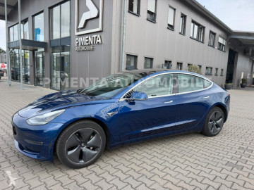 Tesla coupé car