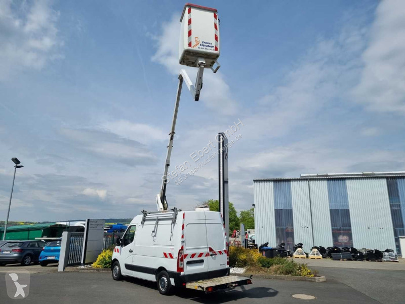 Renault 2.3 dCi / France Elevateur 121FCC,...