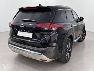 Vůz 4x4 / SUV Nissan