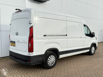 Maxus cargo van