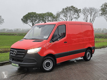 Mercedes Sprinter 215 L1H1 | Automaat | MBUX | Airco | 3zits | Werkplaatsinrichting | Mtf-stuurwiel | Trekhaak