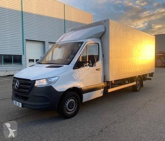 Mercedes 316 CDI van