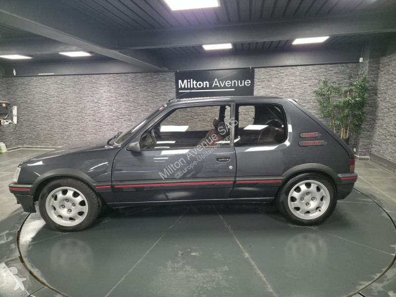 Bedrijfswagen Peugeot 205 GTi 1.9 1.9i - 122...