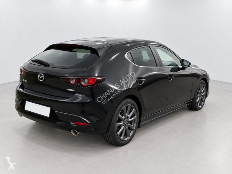 Mazda 2.0L SKYACTIV-X 180 van