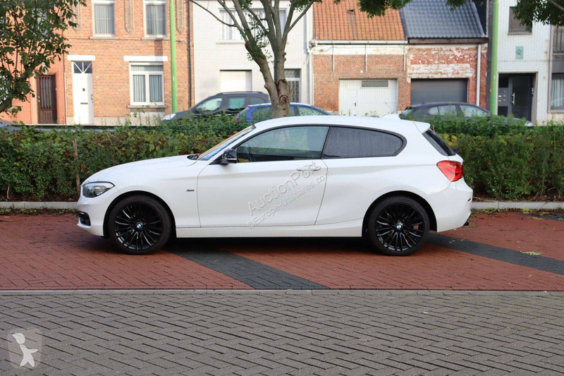 Bedrijfswagen BMW 116D 1 Serie