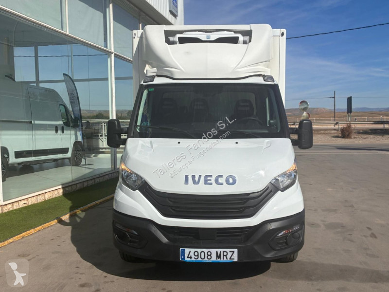 Furgoneta Iveco 35C16H 3.0