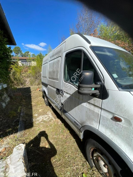 Furgoneta Renault 2.5 d sofim