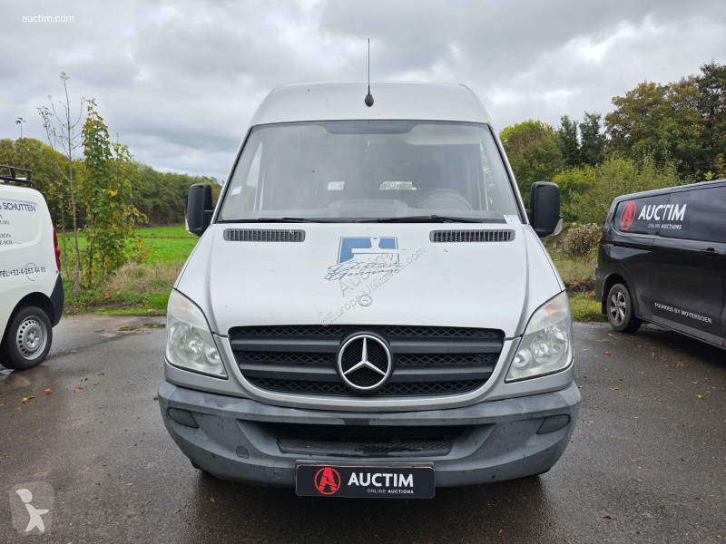 Furgoneta Mercedes sprinter