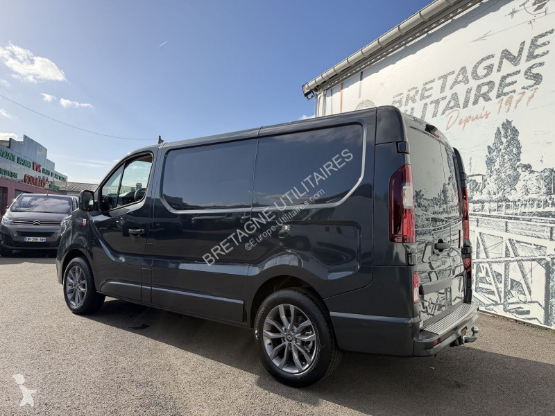 Furgoneta Renault TRAFIC III FG COMETE L1H1 3T...