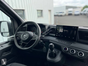 Grote bak Nissan