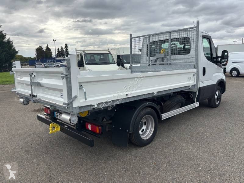 Haszongépjármű Iveco 35C16H