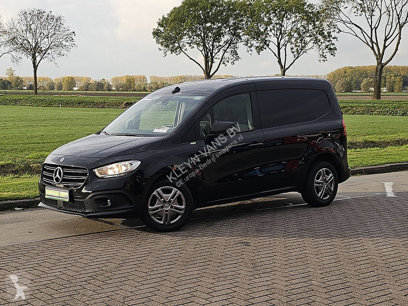 Furgoneta Mercedes 110 CDI L1 | Automaat | Navi...