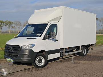 Caja cerrada Mercedes