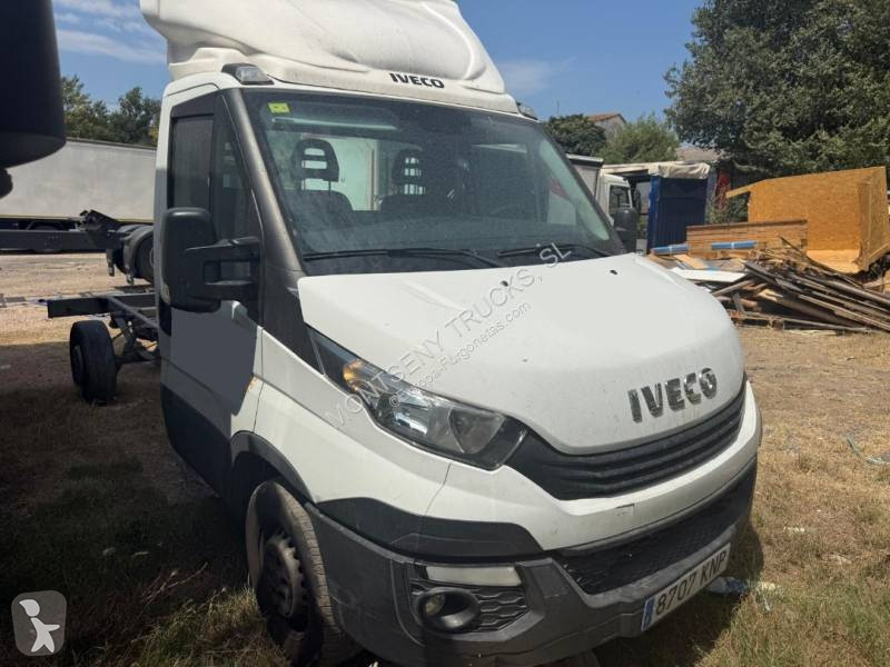 Furgoneta Iveco 35S16