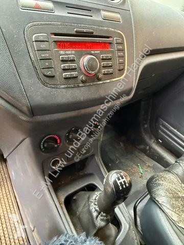 Véhicule utilitaire Ford Kasten