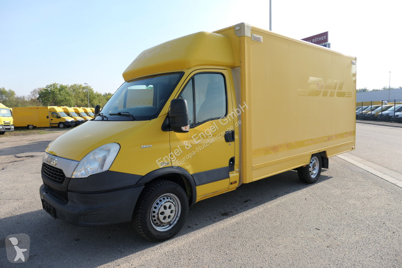 Iveco Daily 35 S11 C30C AUTOMATIK KAMERA Regale...