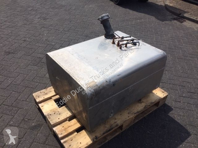 Veículo utilitário  FUEL TANK 270 LTR