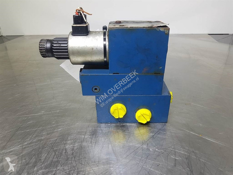 Samochód dostawczy Bosch 081WV10P1M10 -...