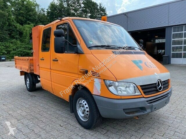 Veicolo commerciale Mercedes CDI Kipper,grüne...