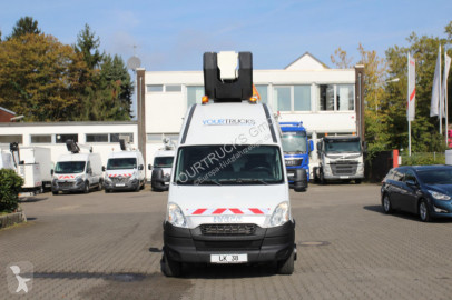 Con plataforma Iveco