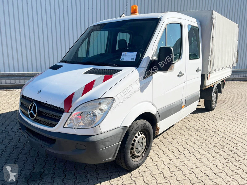Véhicule utilitaire Mercedes Sprinter 209 CDI...