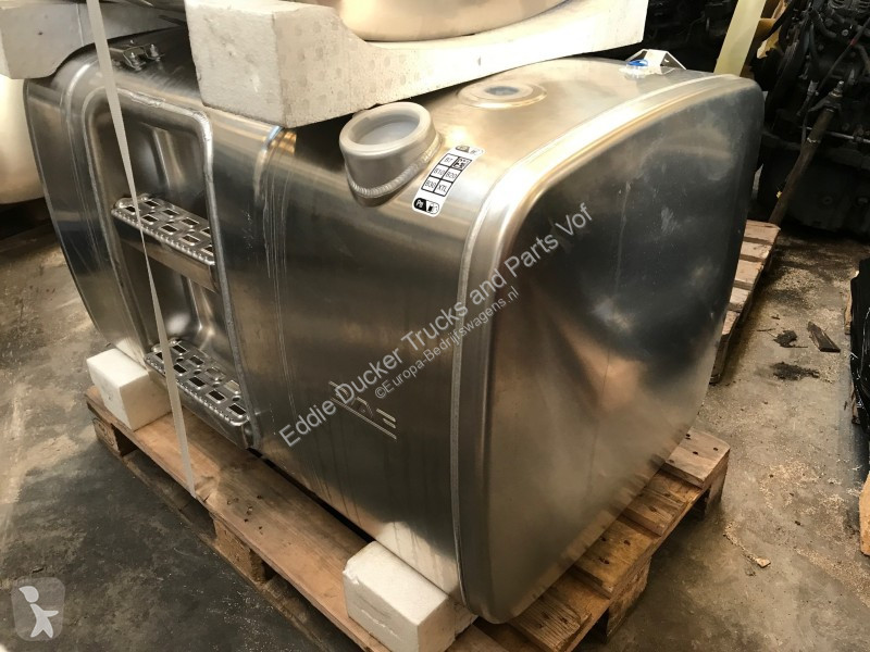 Véhicule utilitaire DAF 2250677 BRANDSTOFTANK...