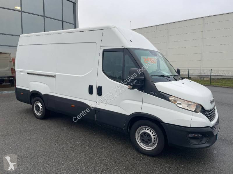 Véhicule utilitaire Iveco
